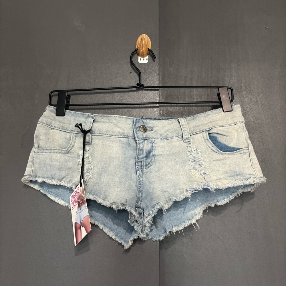 Micro shorts 🩵 - Picture 2 of 6